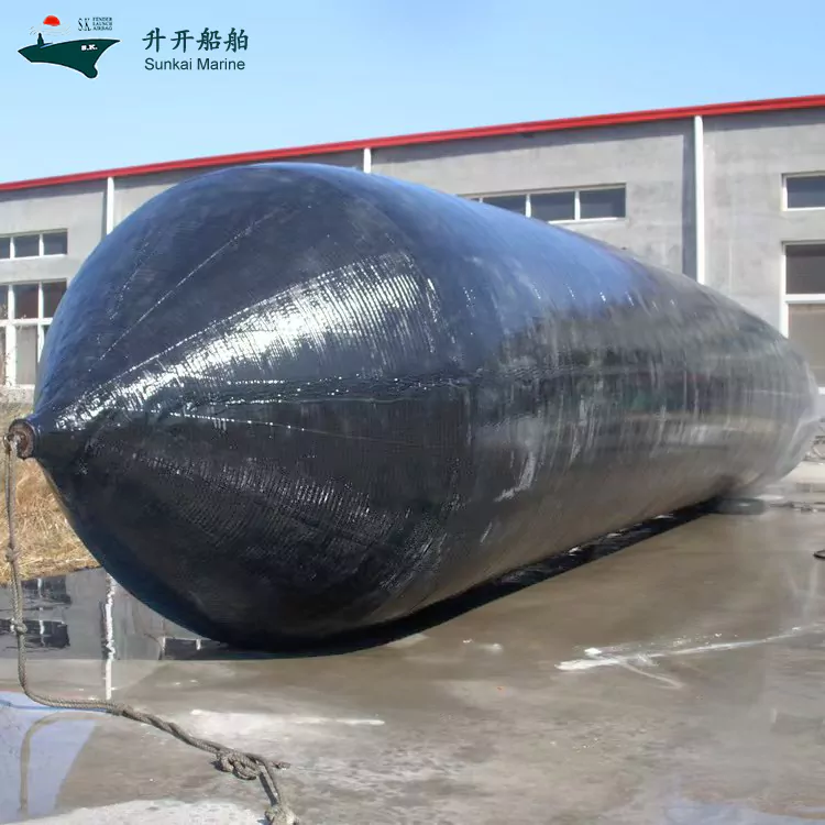 التصنيع الدقيق والحرفية لتعزيز السلامة البحرية: تعمل شركة Qingdao SunKai Marine على تطوير الإنتاج الضخم للوسائد الهوائية المطاطية البحرية بشكل مطرد